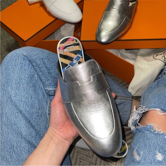 HERMES H CATENA SILVER LEATHER MULES FLIP FLOPS SHOES FLAT SLIDES 35 - Picture 2 of 15